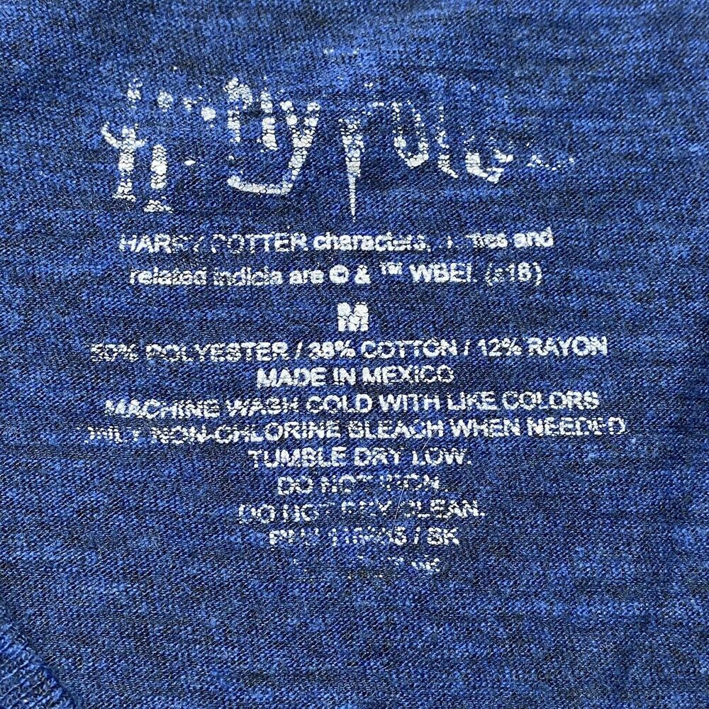Harry Potter Witchcraft Wizardry Blue Adult Medium Graphic T-Shirt Gryffindor - Picture 8 of 9